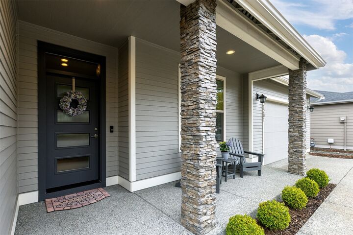 3 bed Bellingham home for sale 1201 Brookstone Drive, Bellingham, WA 98229