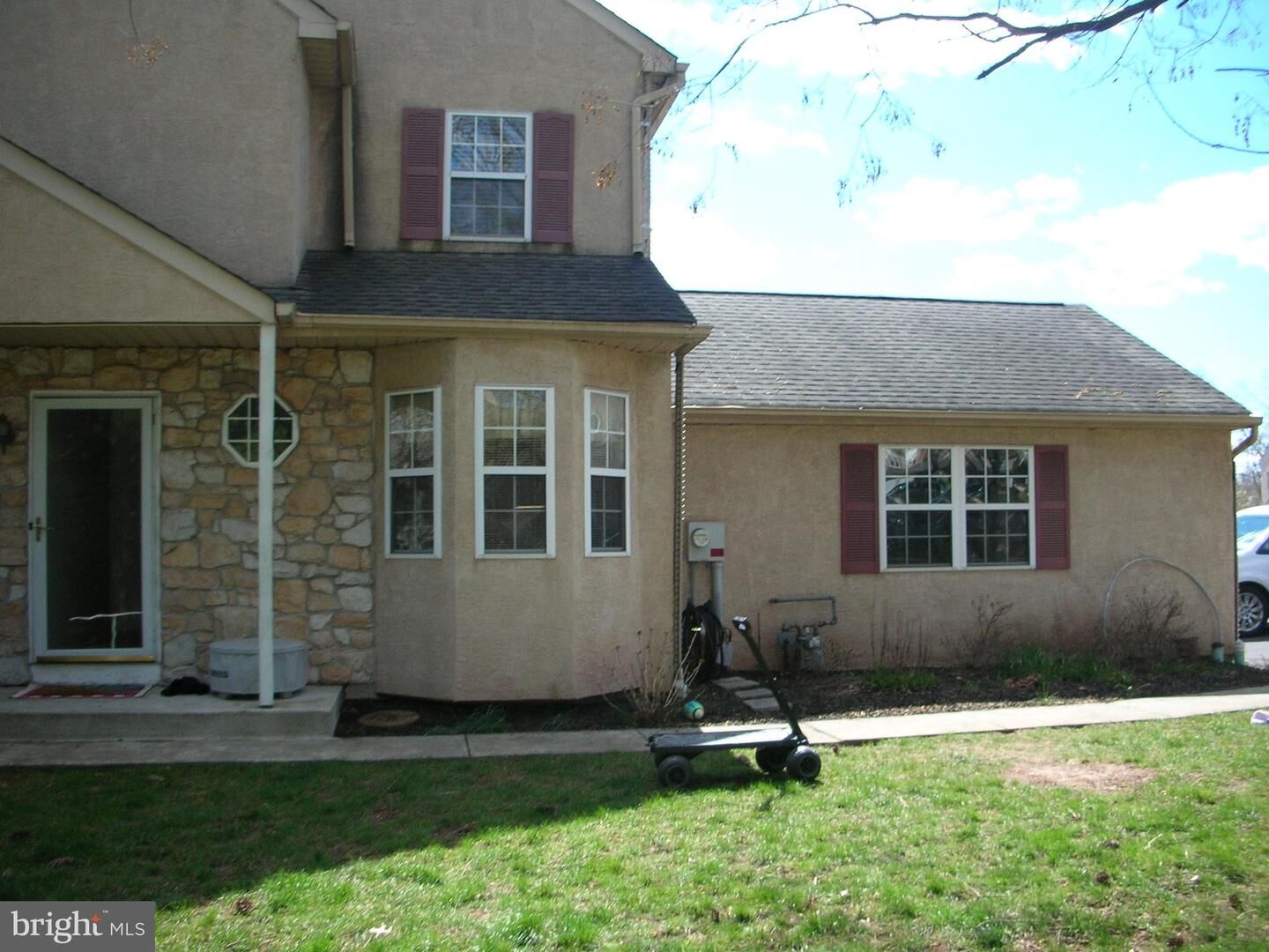 Property Photo: 253 Parkview Drive PA 18964