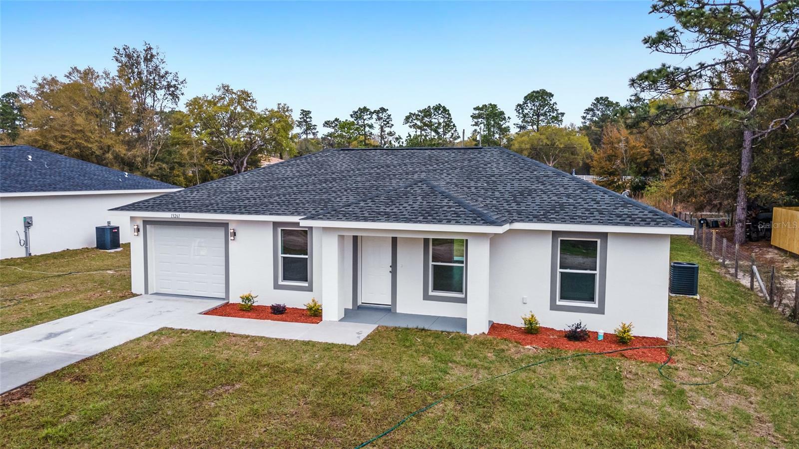 Property Photo:  15577 SW 28th Lane  FL 34481 