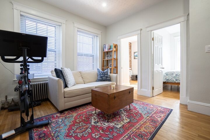 Property Photo: 76 Phillips St 8 MA 02114