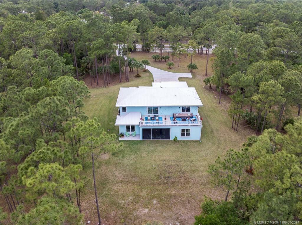 Property Photo:  5651 SW Mistletoe Lane  FL 34990 