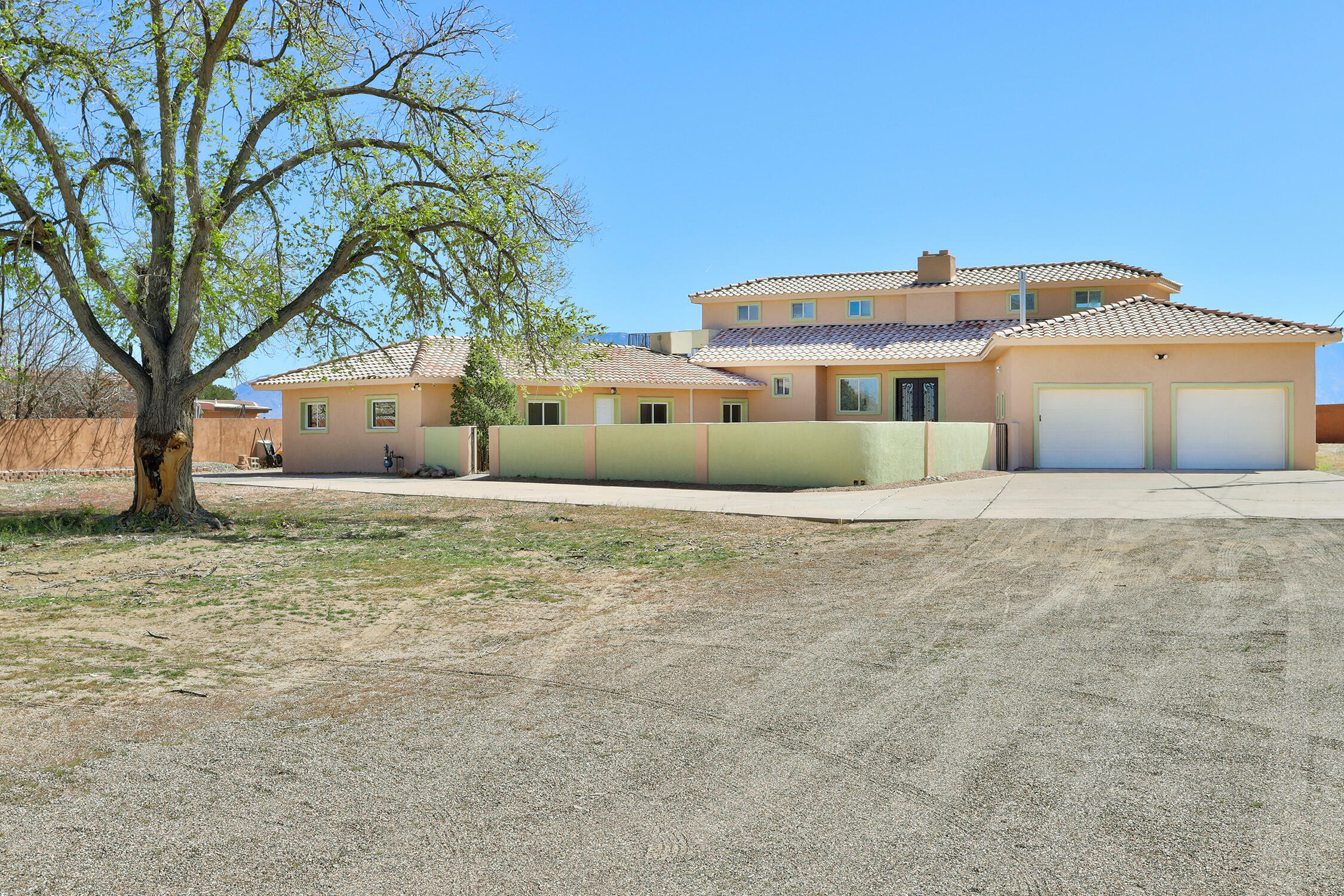 Property Photo:  2424 Vista Grande Drive NW  NM 87120 