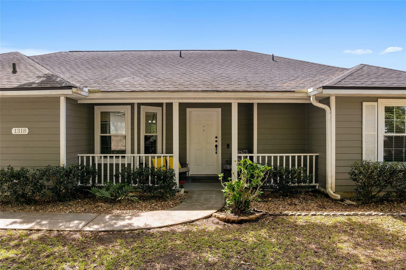 Property Photo:  1318 NW 89th Terrace  FL 32606 