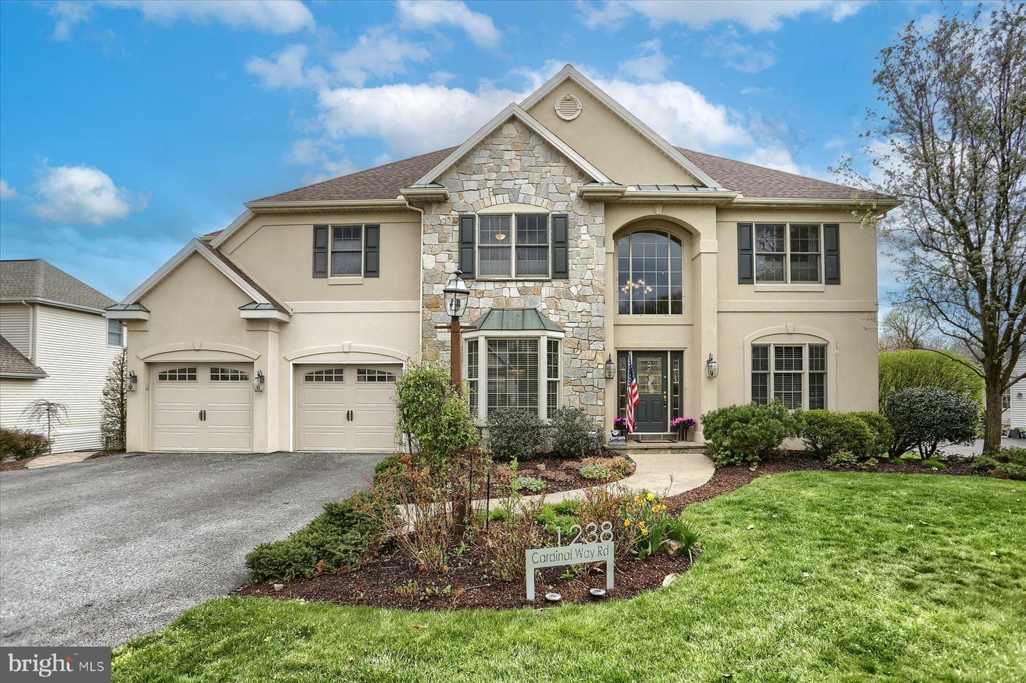 Property Photo: 1238 Cardinal Way Road PA 17036