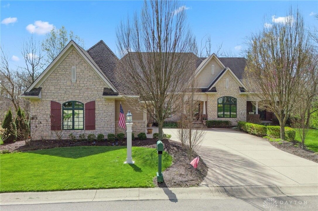 Property Photo: 3893 Sable Ridge Drive OH 45305