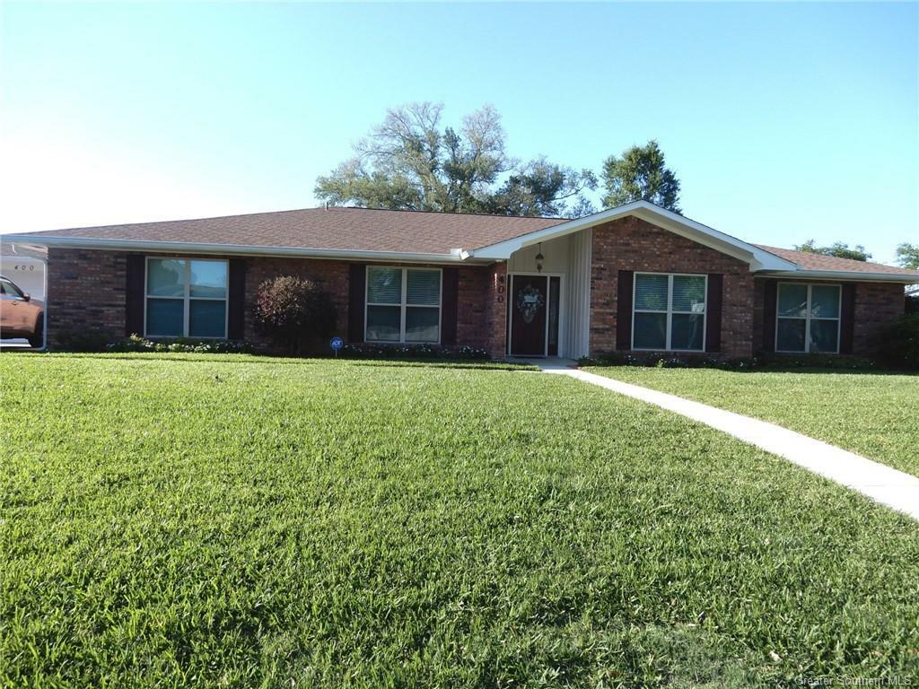 Property Photo:  400 Orchard Drive  LA 70605 