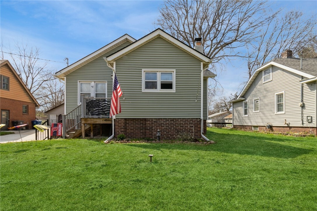 Property Photo:  4048 11th Street  IA 50313 