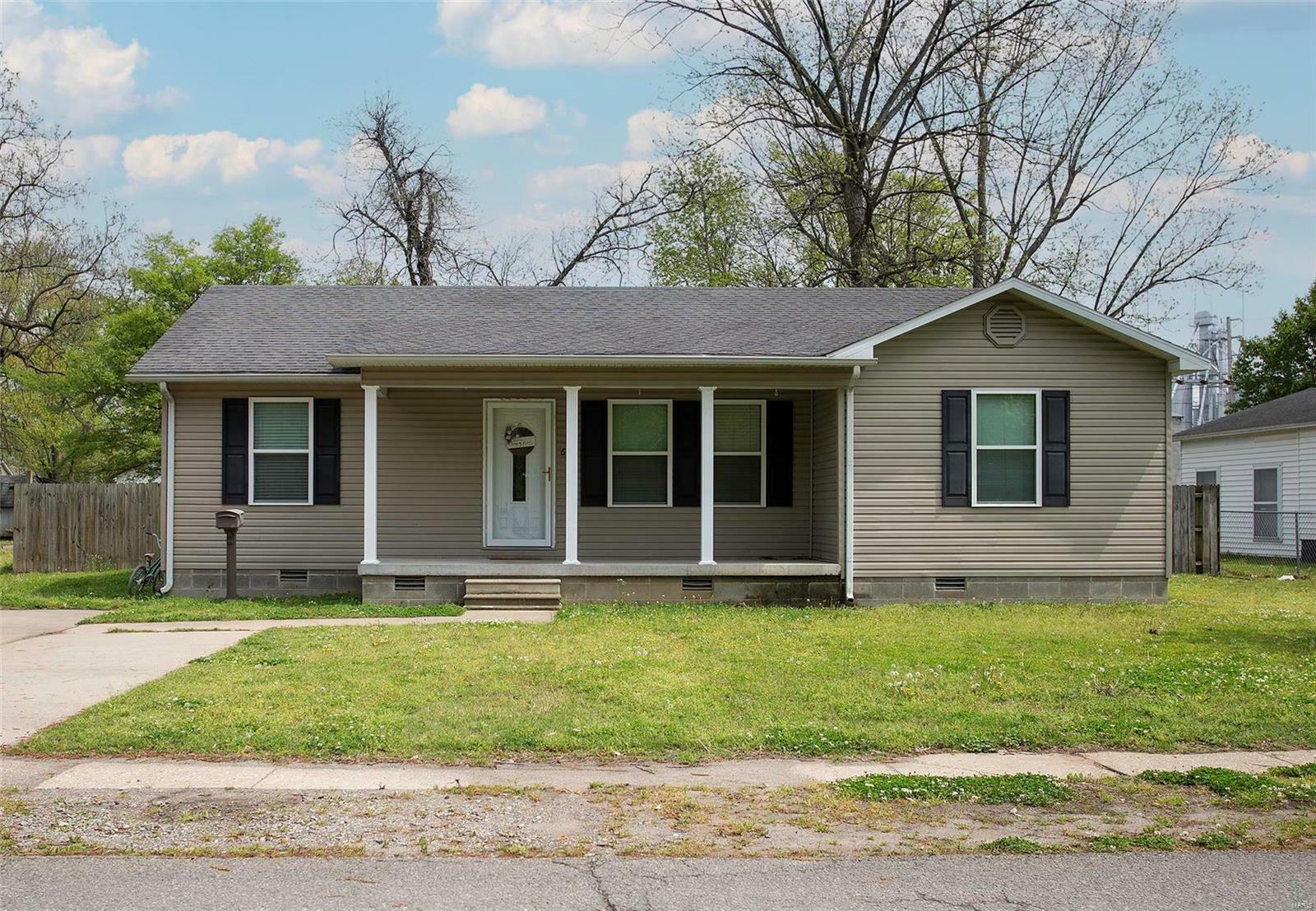 Property Photo:  605 North Martin  MO 63845 