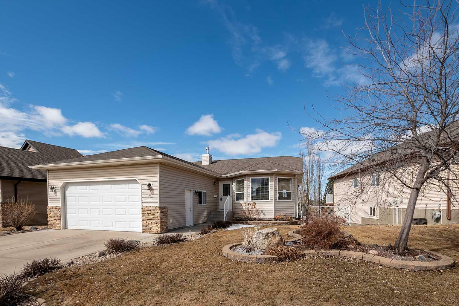 75 Irving Crescent  Red Deer AB T4R 3S3 photo