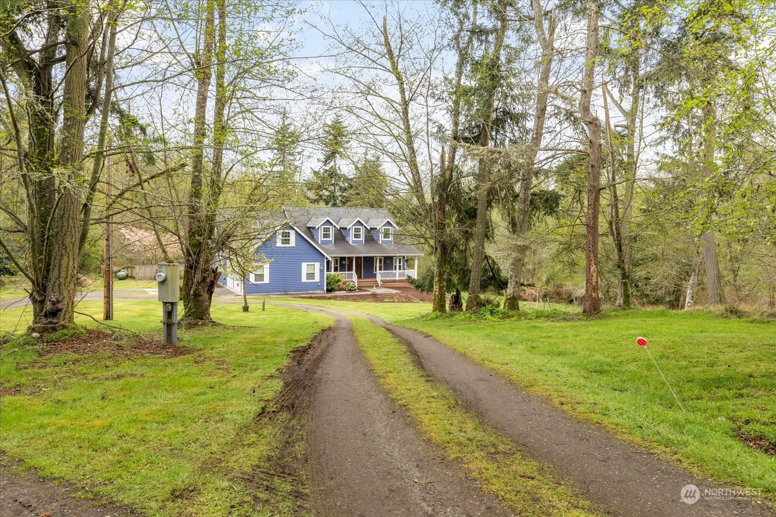 Property Photo:  3706 Old County Road  WA 98253 