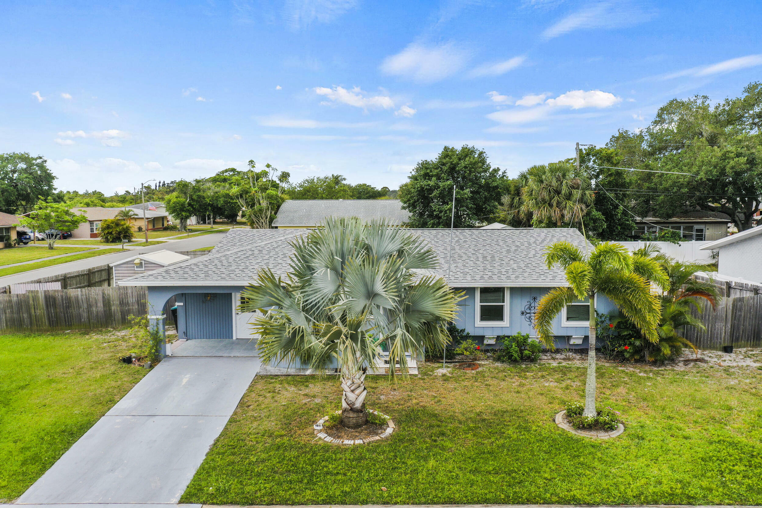 Property Photo:  3294 Galleon Avenue NE  FL 32905 