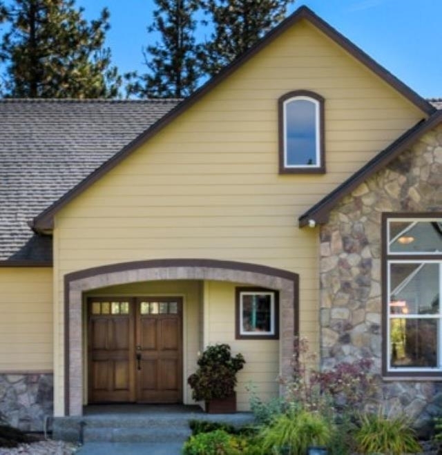 Property Photo:  417 W Trail Ridge Ct  WA 99224 