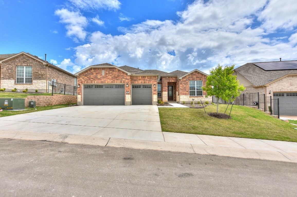 Property Photo:  103 Martingale Street  TX 78633 