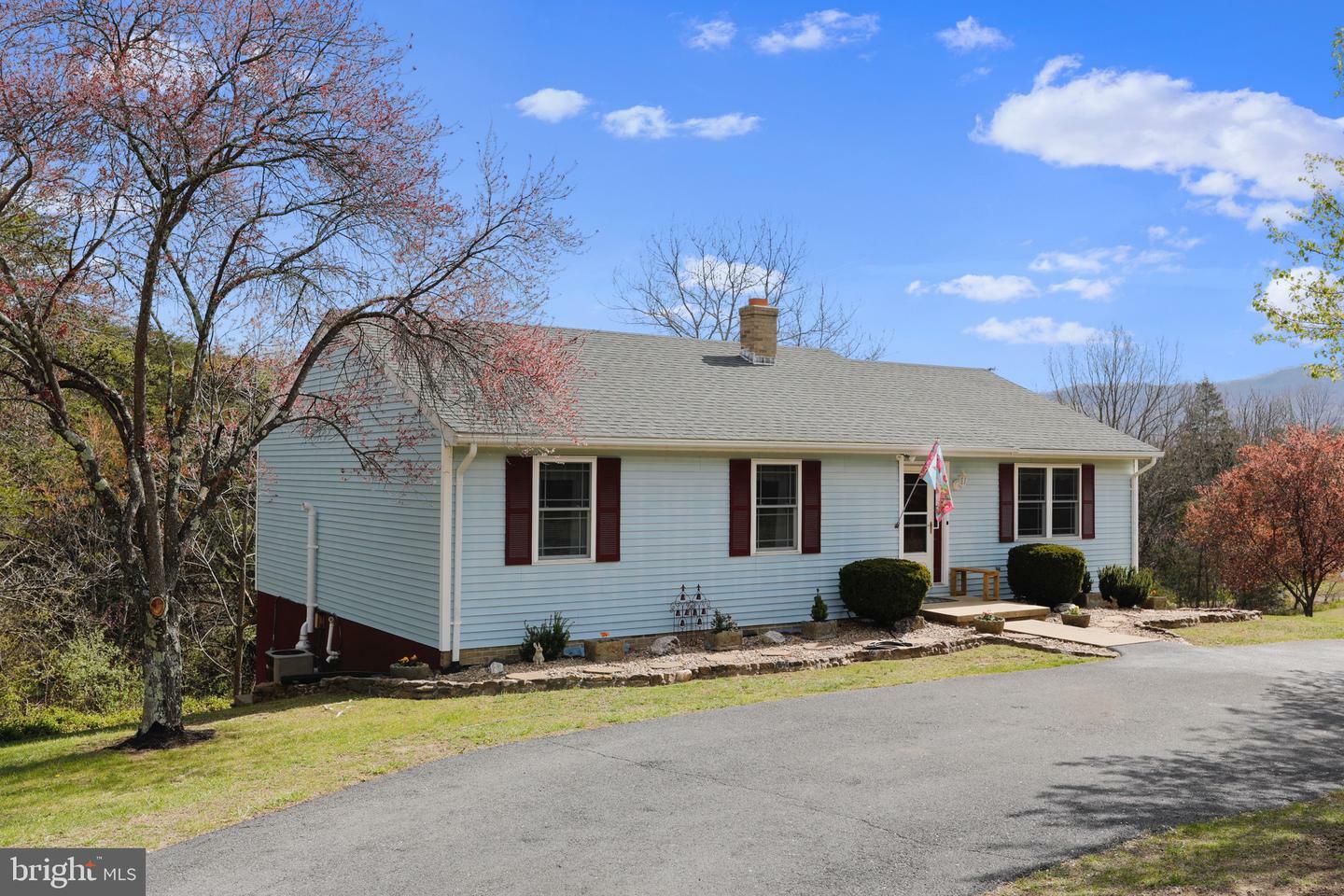 Property Photo:  576 Boliver Road  VA 22652 