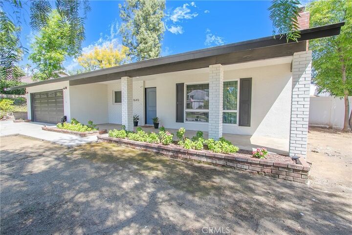 Property Photo:  1645 Juanita Lane  CA 92373 