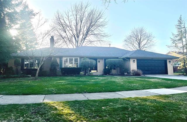Property Photo: 565 Ballantyne MI 48230