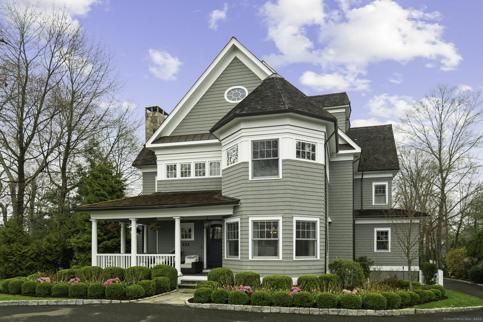 Property Photo: 424 South Avenue CT 06840