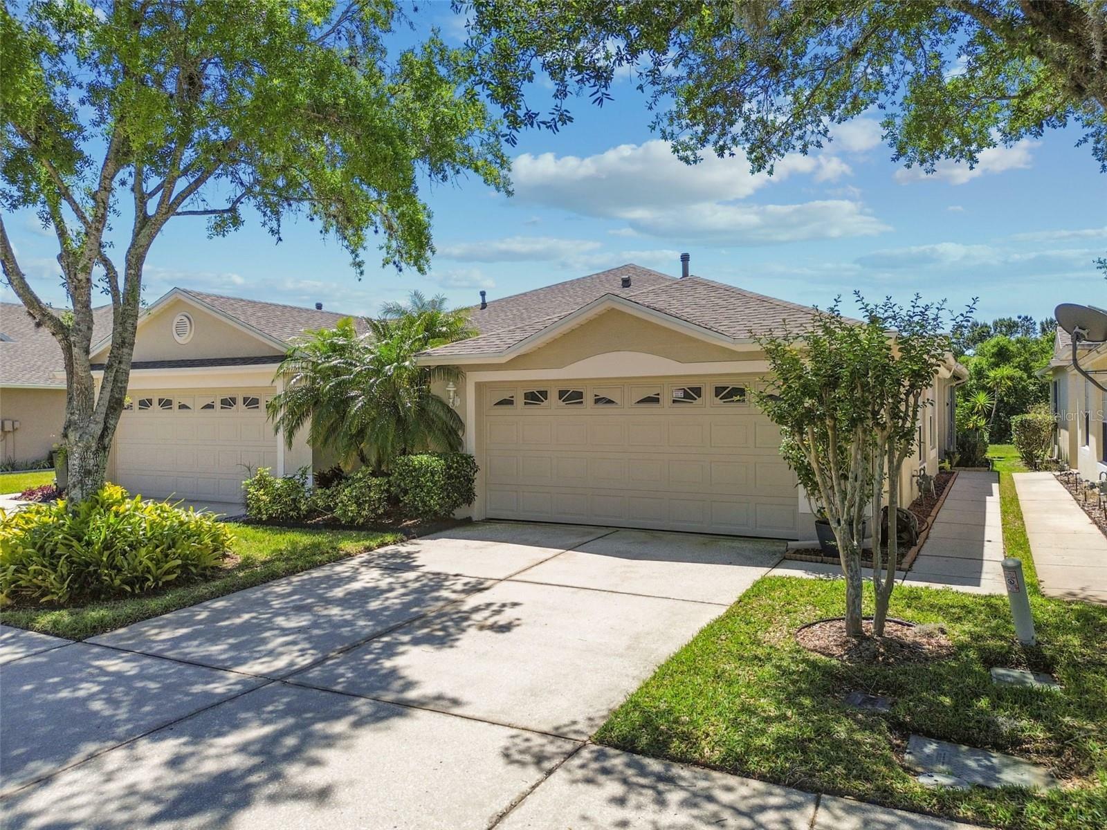 Property Photo:  31050 Whitlock Drive  FL 33543 