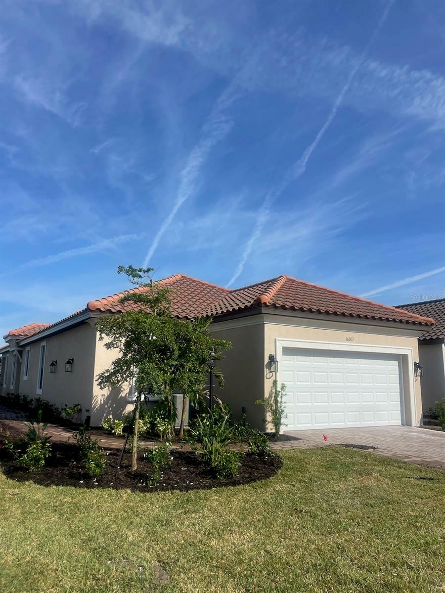 16107 Fortezza Drive  Bradenton FL 34211 photo