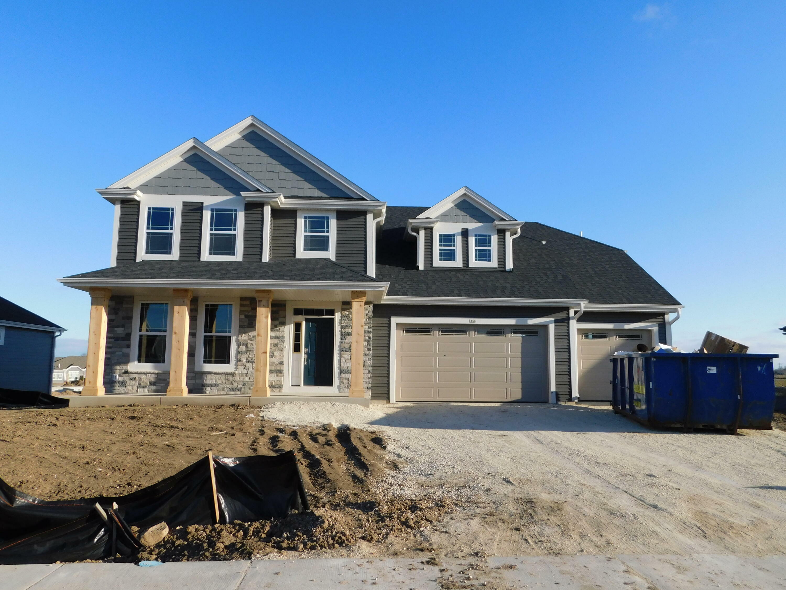 Property Photo:  848 Kohlwey Dr  WI 53024 