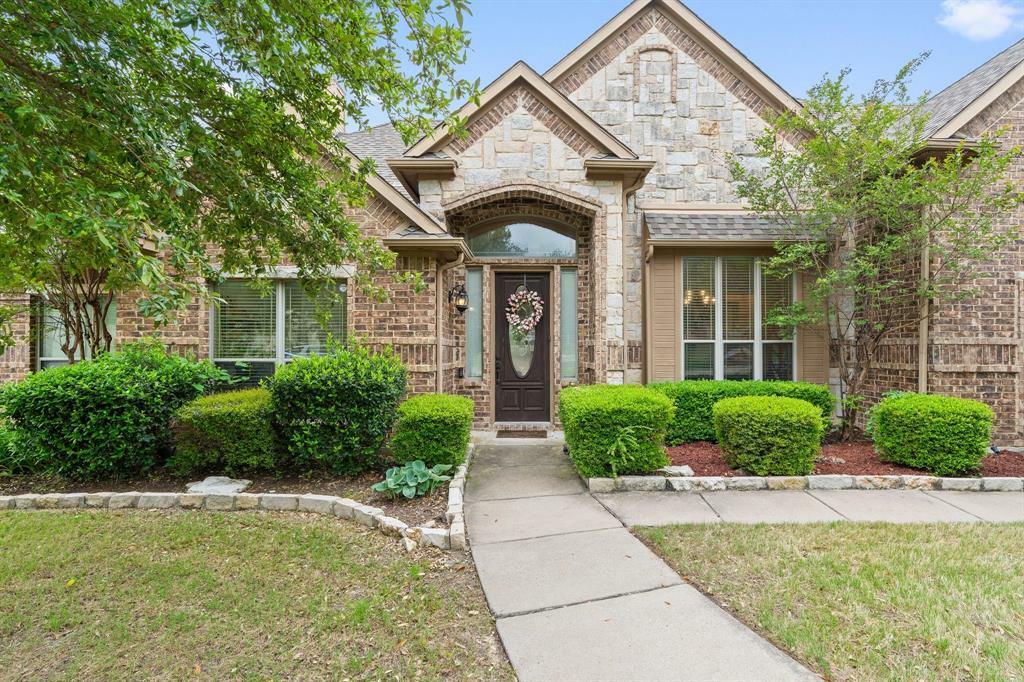 Property Photo:  418 Mustang Drive  TX 75182 