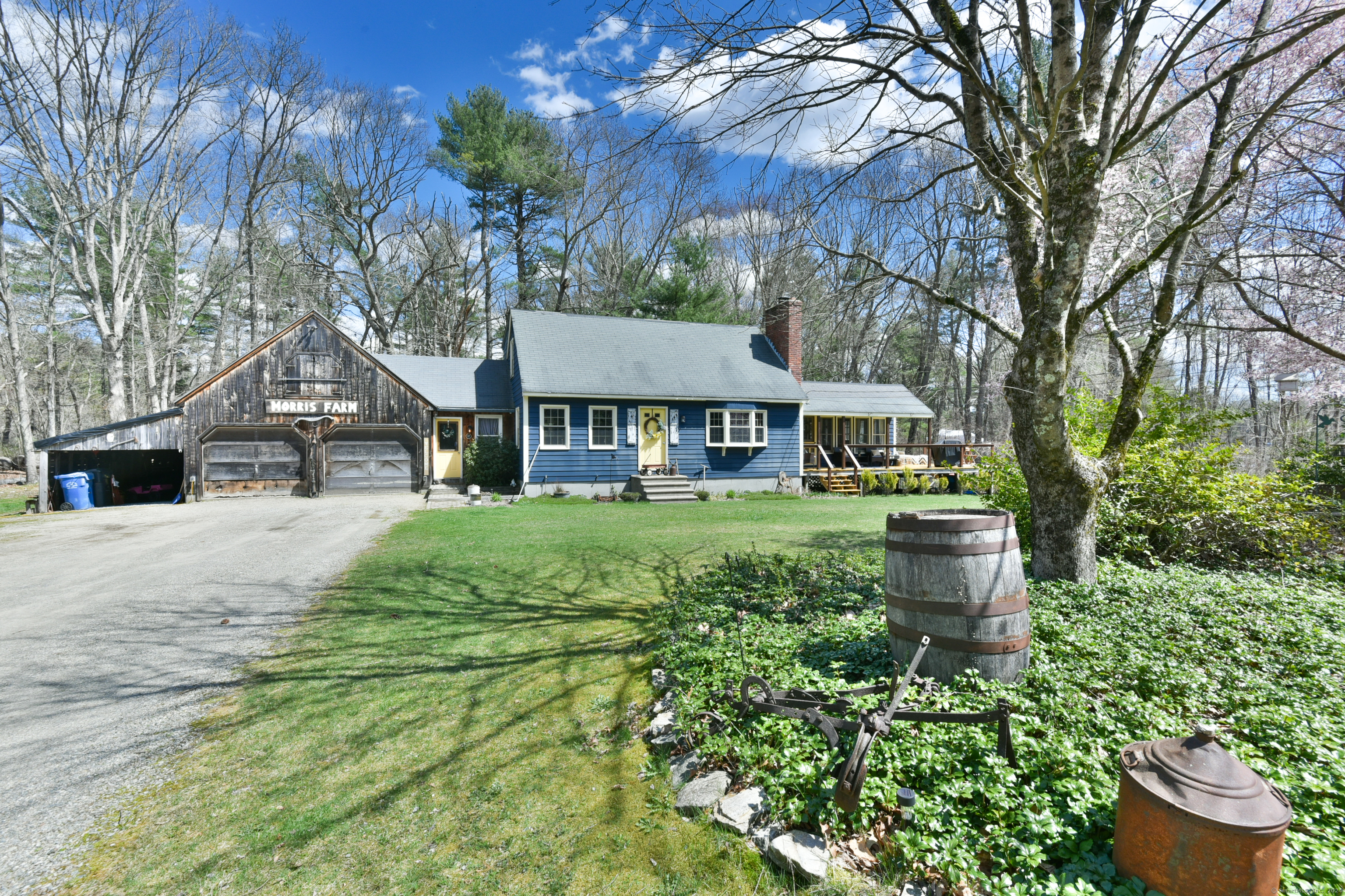 Property Photo: 17 Arrowhead Drive CT 06277