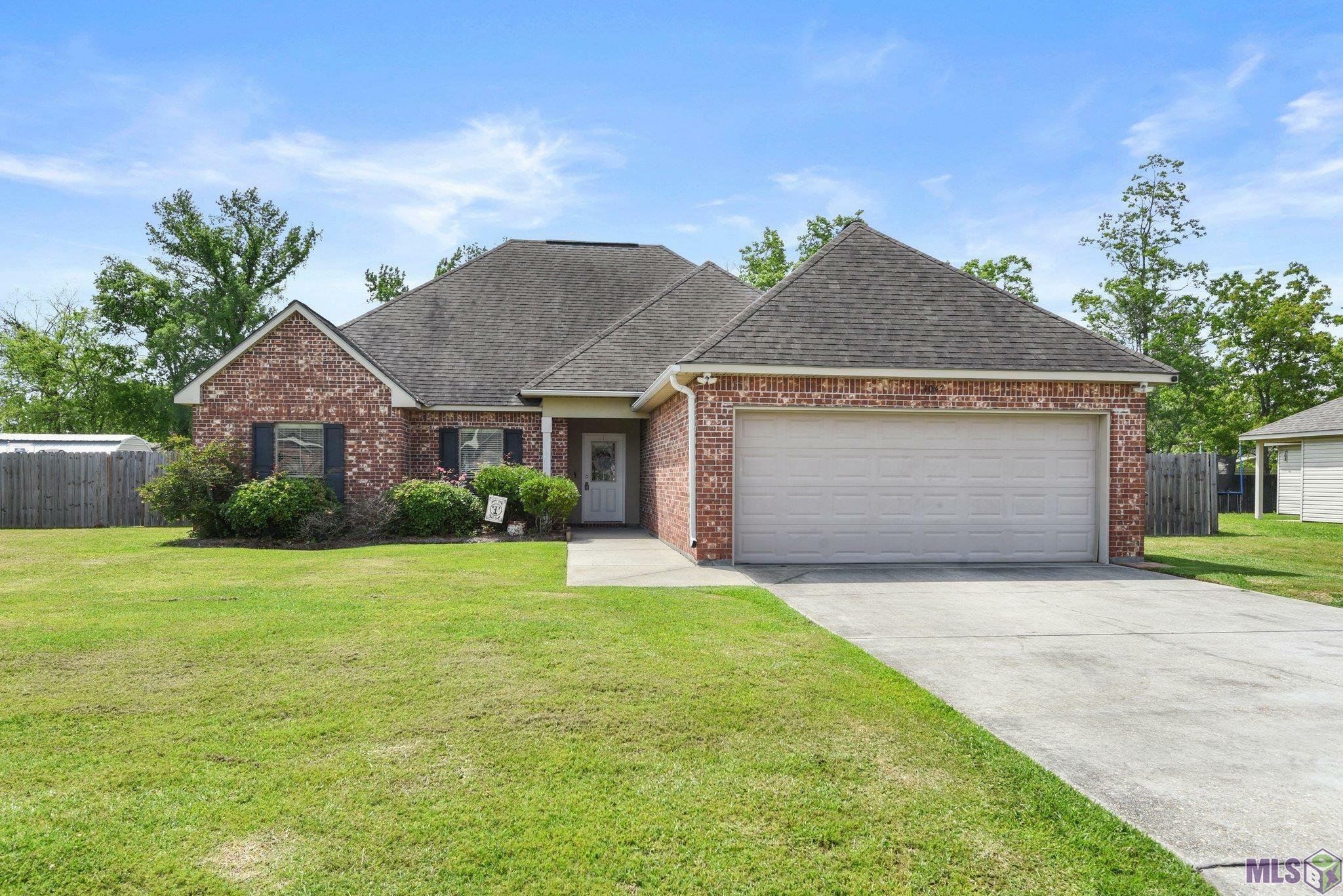 Property Photo:  14047 Pecan Ridge Dr  LA 70737 