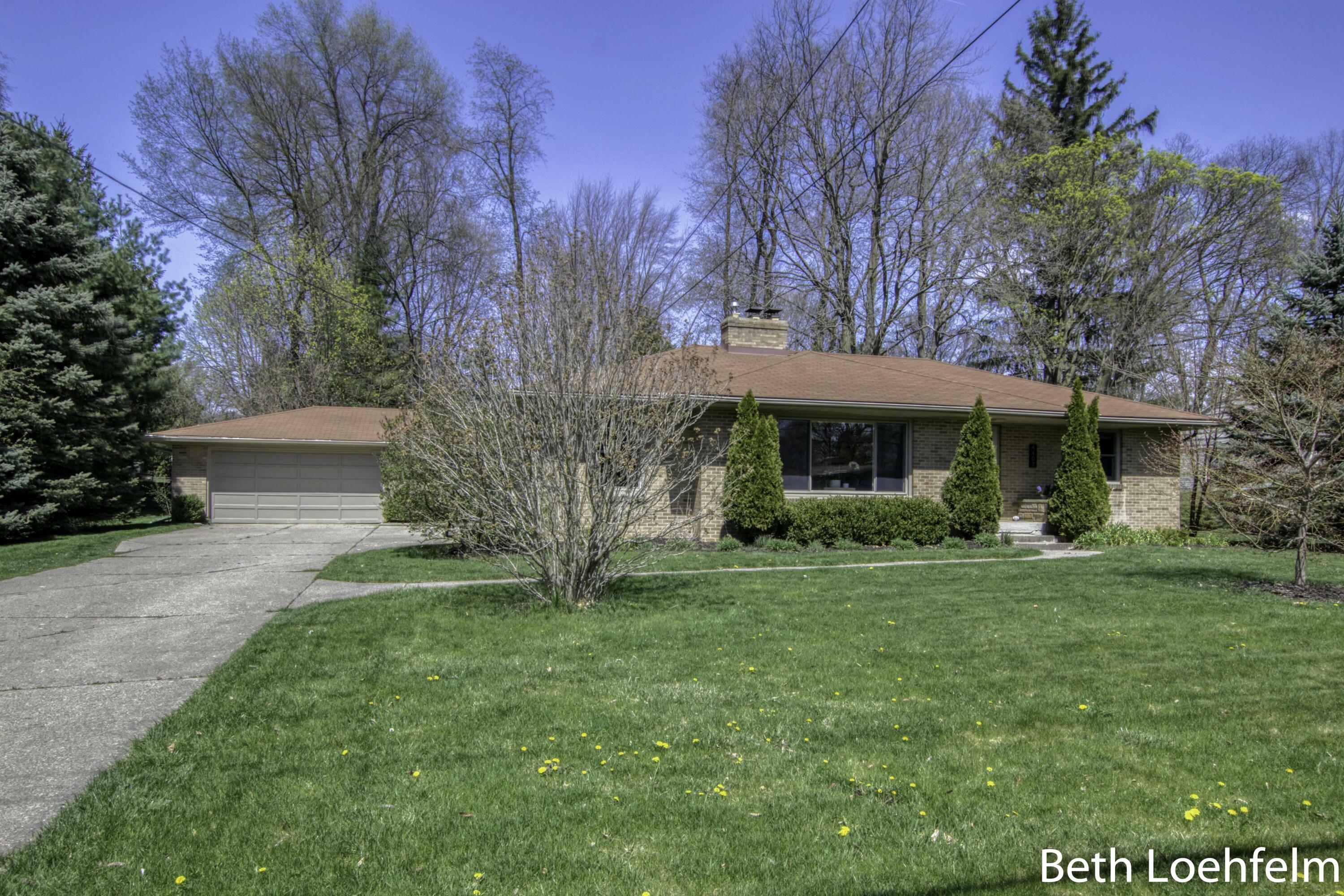 4407 Braeburn SE  Grand Rapids MI 49546 photo