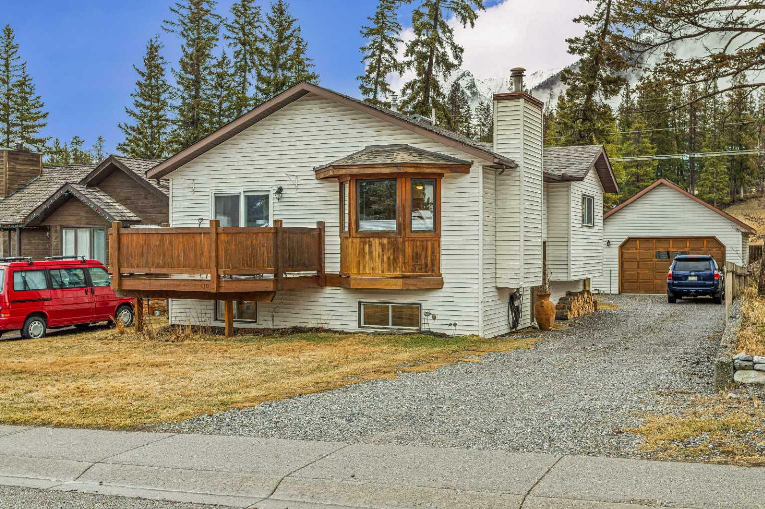 130 Settler Way  Canmore AB T1W 1E2 photo