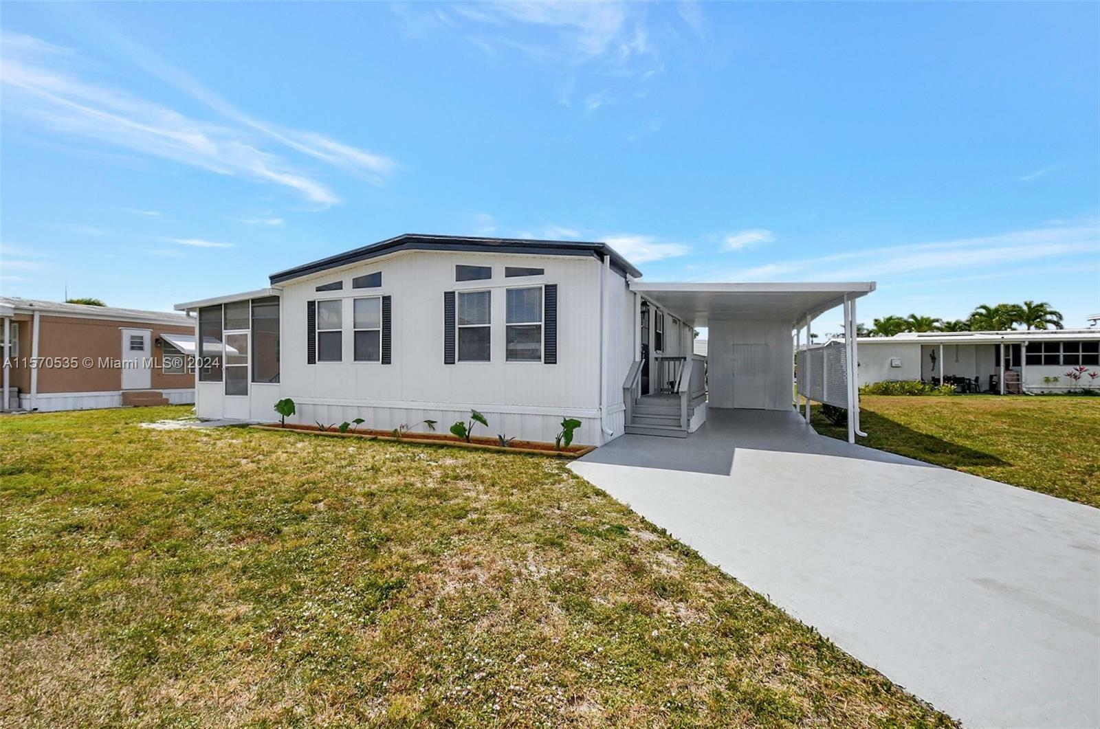 Property Photo:  54018 Chapella Bay  FL 33436 