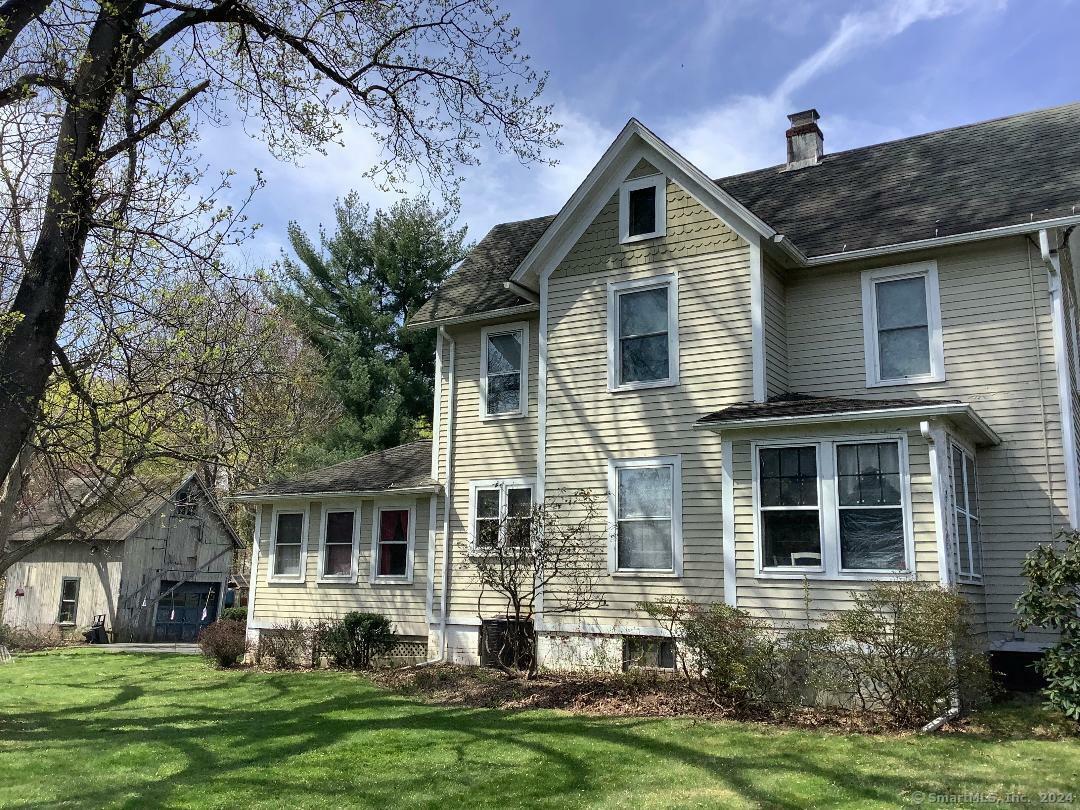 Property Photo:  275 West Hill Road  CT 06111 