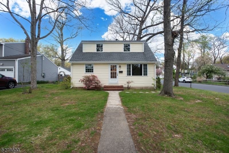 Property Photo:  218 Forest Rd  NJ 07023 