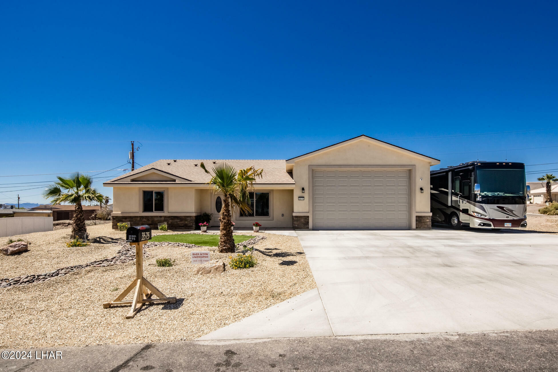 Property Photo:  3575 Clearwater Ln  AZ 86406 