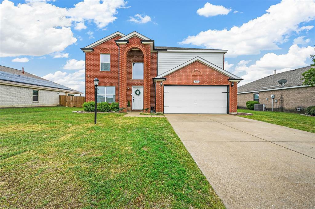 Property Photo:  806 Cascade Drive  TX 75154 