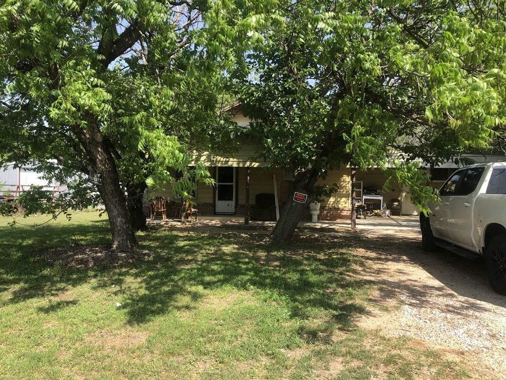 Property Photo:  225 N Mills Street  TX 76444 