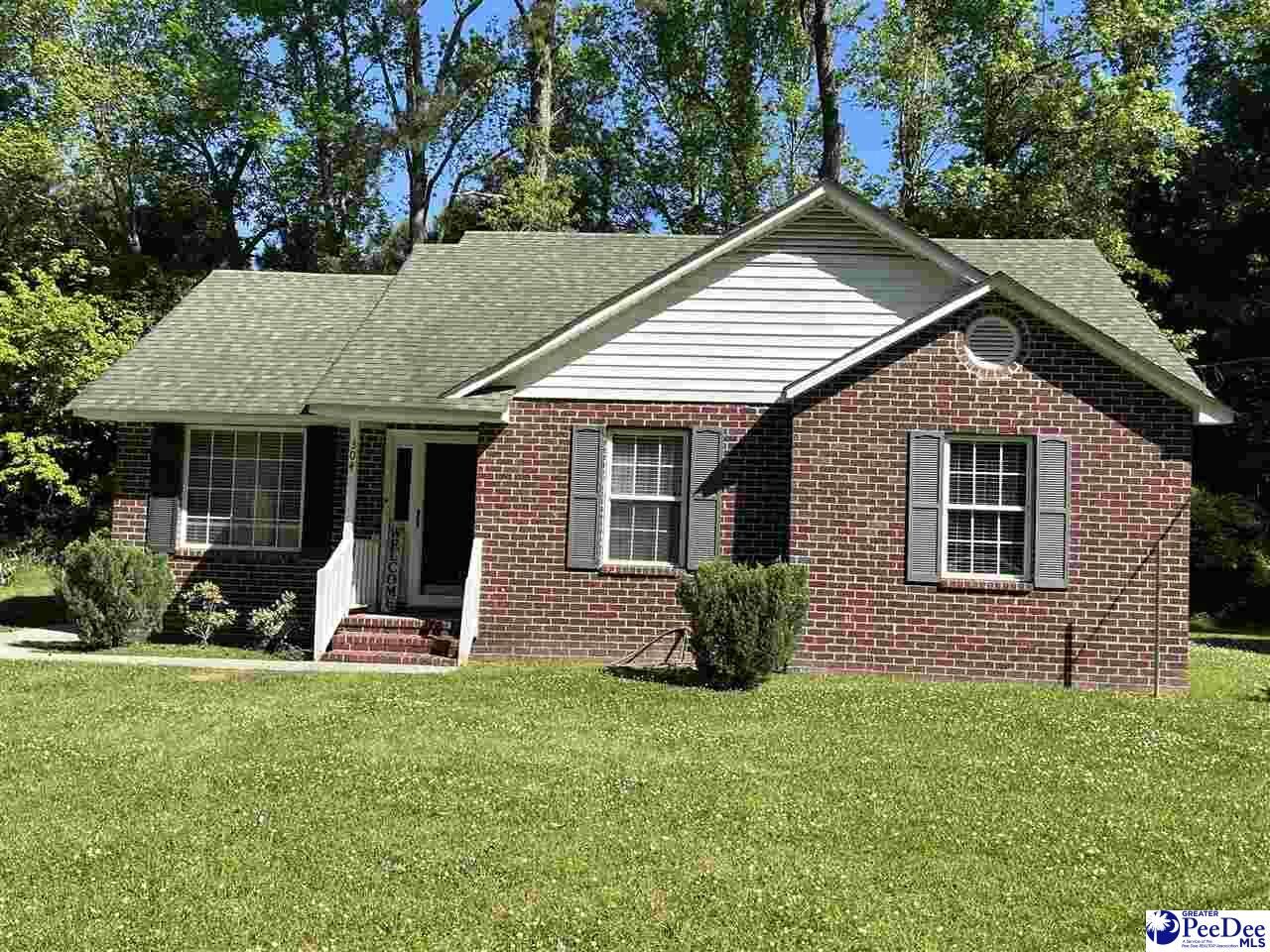 Property Photo: 304 Lincoln Place SC 29574