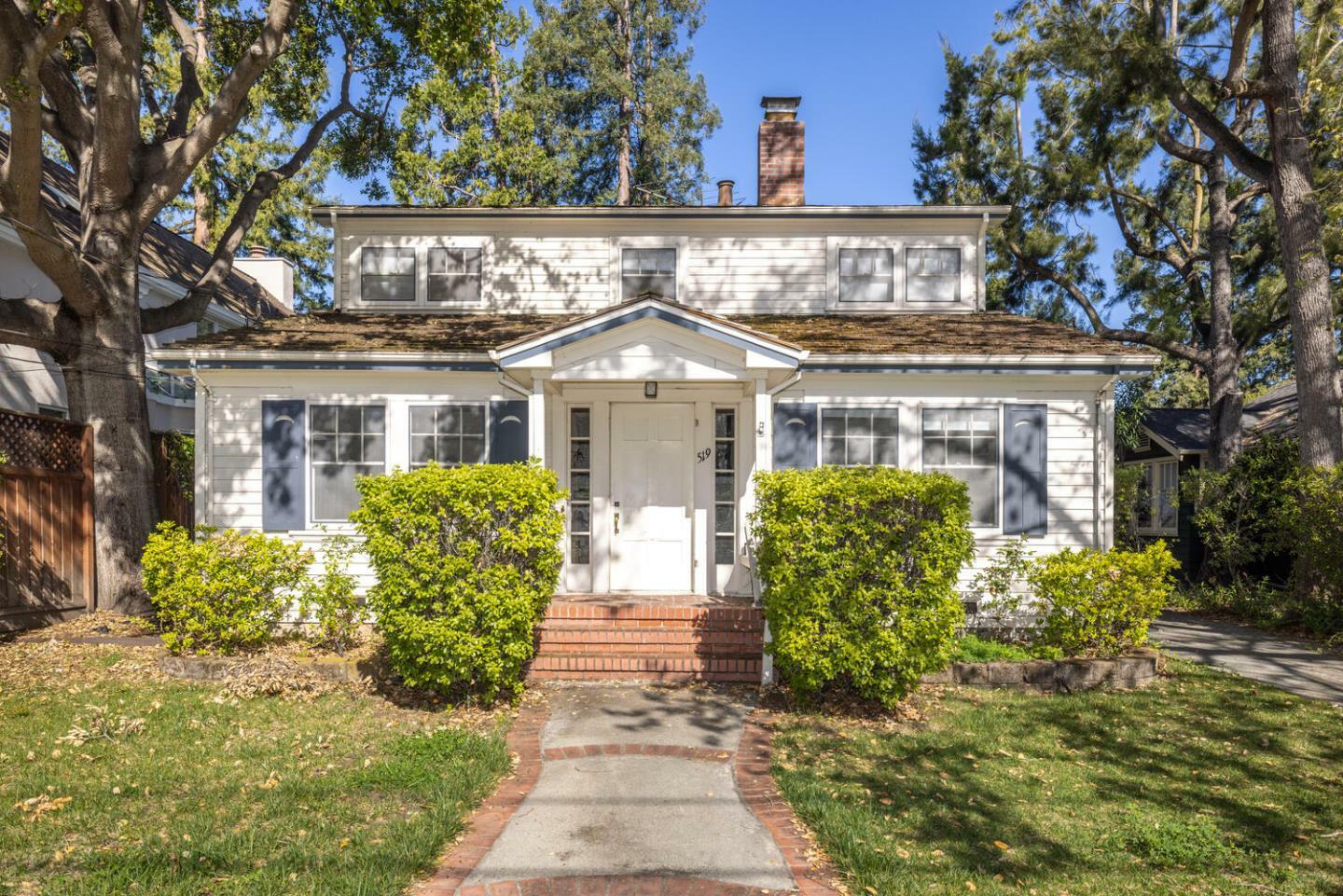 Property Photo: 519 Seale Avenue CA 94301