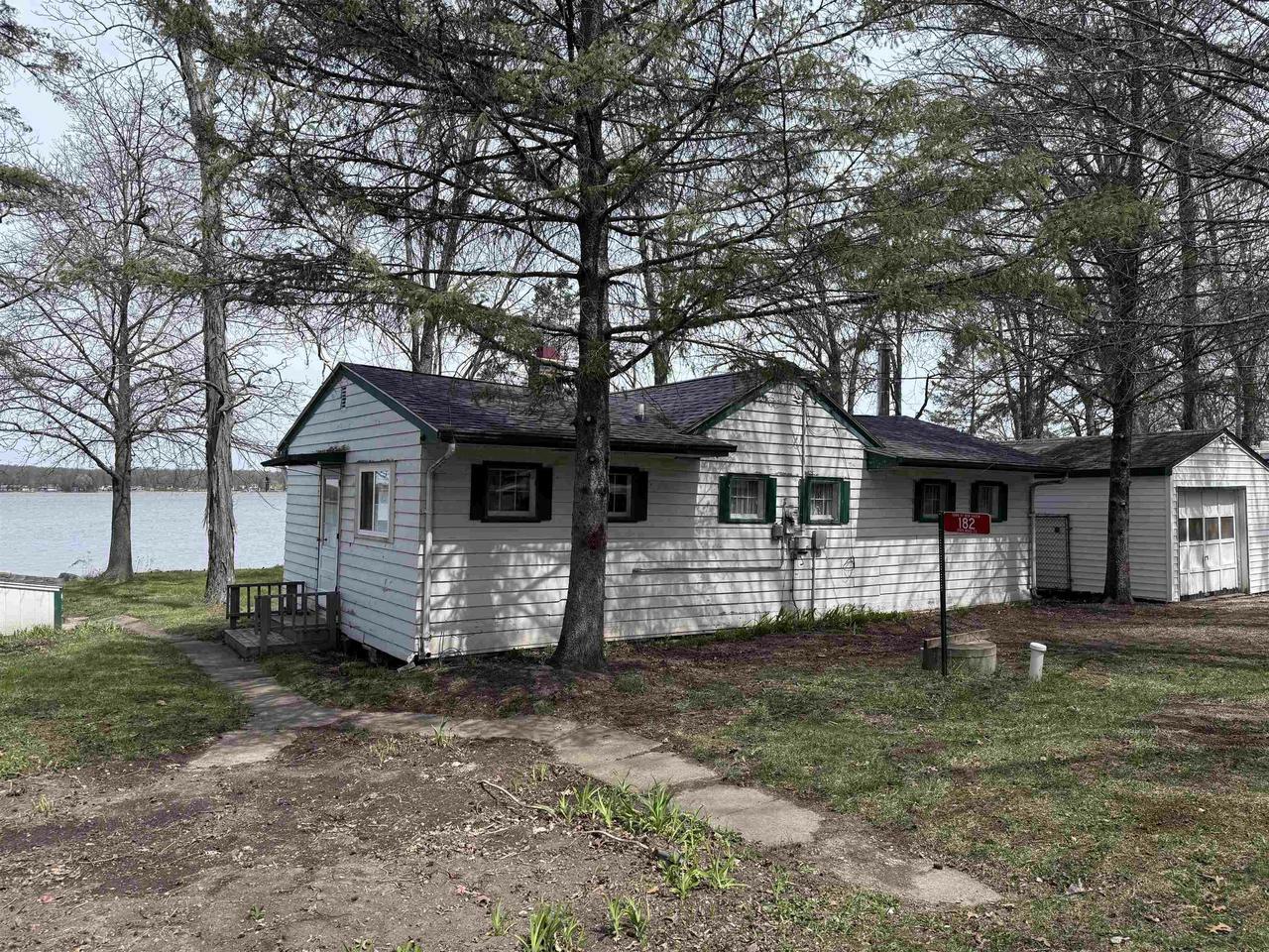 Property Photo:  182 Highway 23  WI 53920 