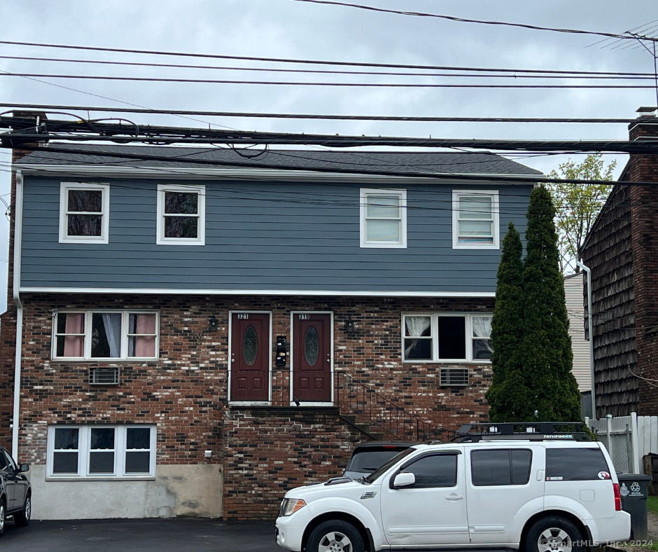 Property Photo:  319-321 Cove Road  CT 06902 