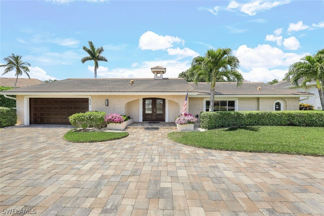 636 Park Shore Drive  Naples FL 34103 photo