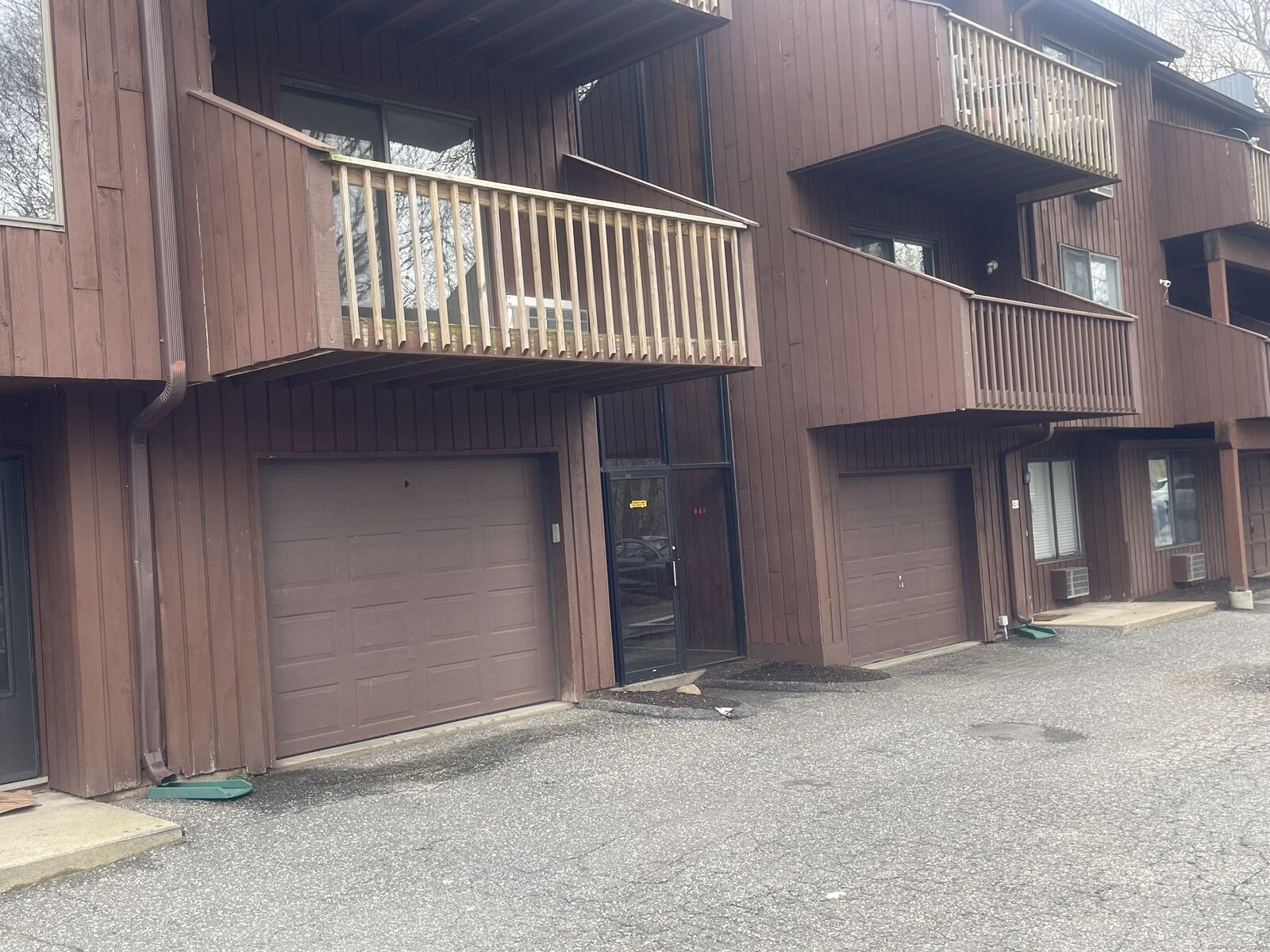 Property Photo:  1 Fairfield Avenue B3  CT 06810 