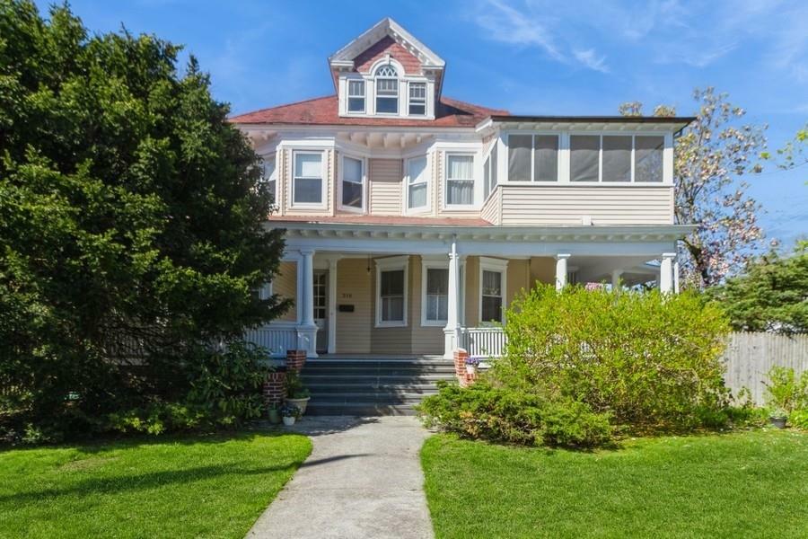 Property Photo:  316 Beach Avenue  NY 10543 