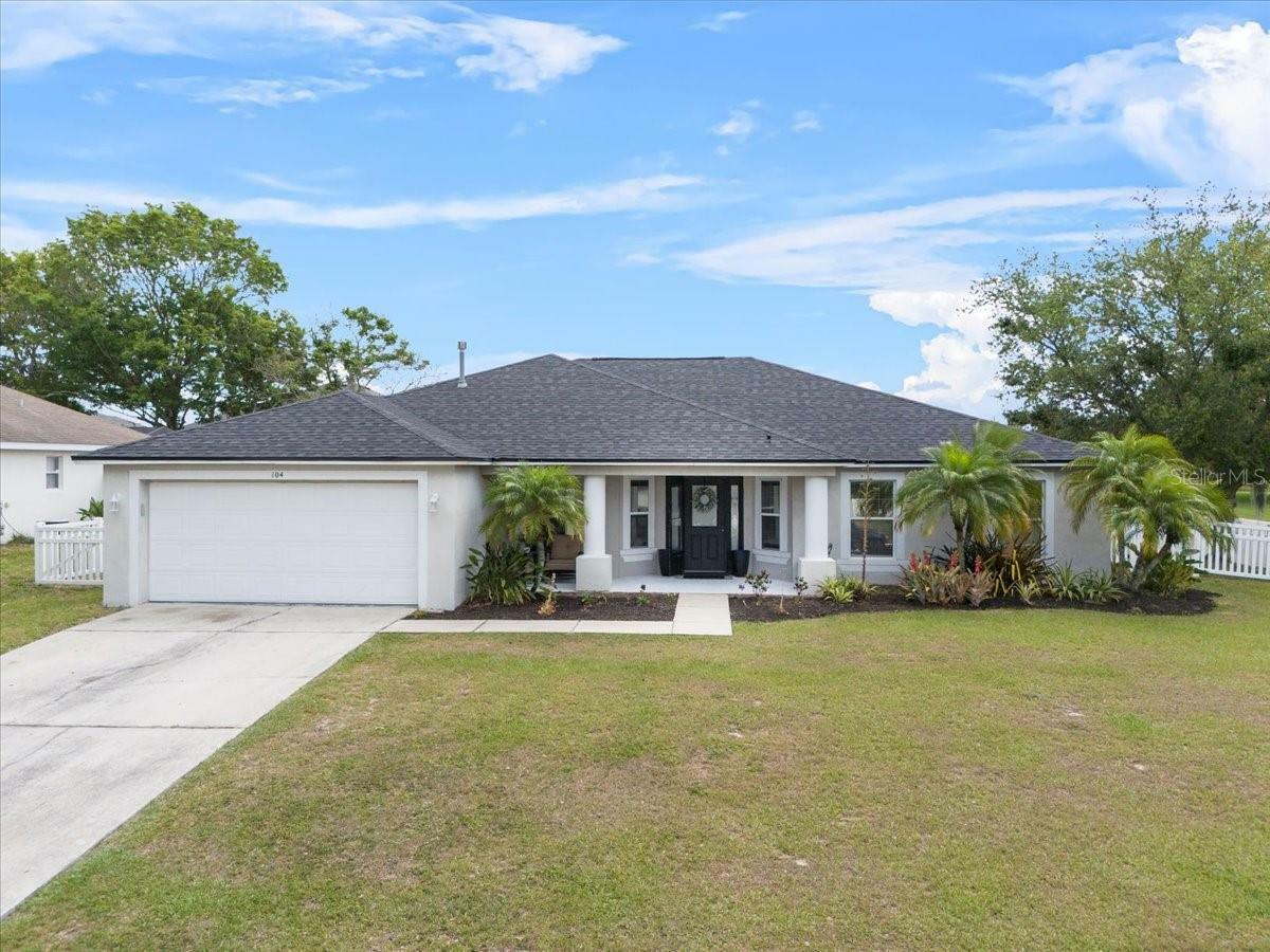 Property Photo:  104 Sanderling Drive  FL 33881 