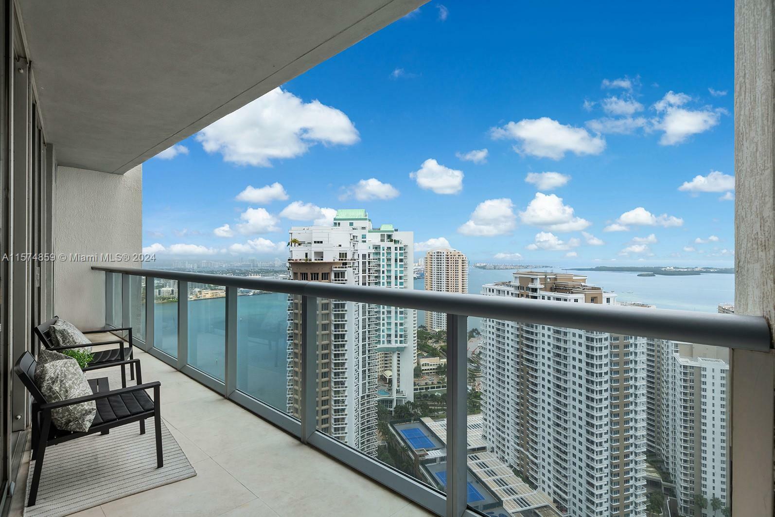 Property Photo:  475 Brickell Ave 3607  FL 33131 