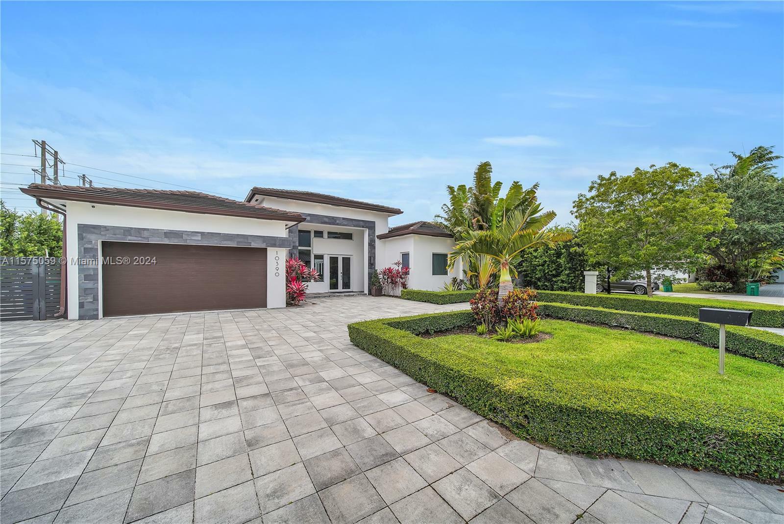 Property Photo:  10390 SW 131st Ter  FL 33176 