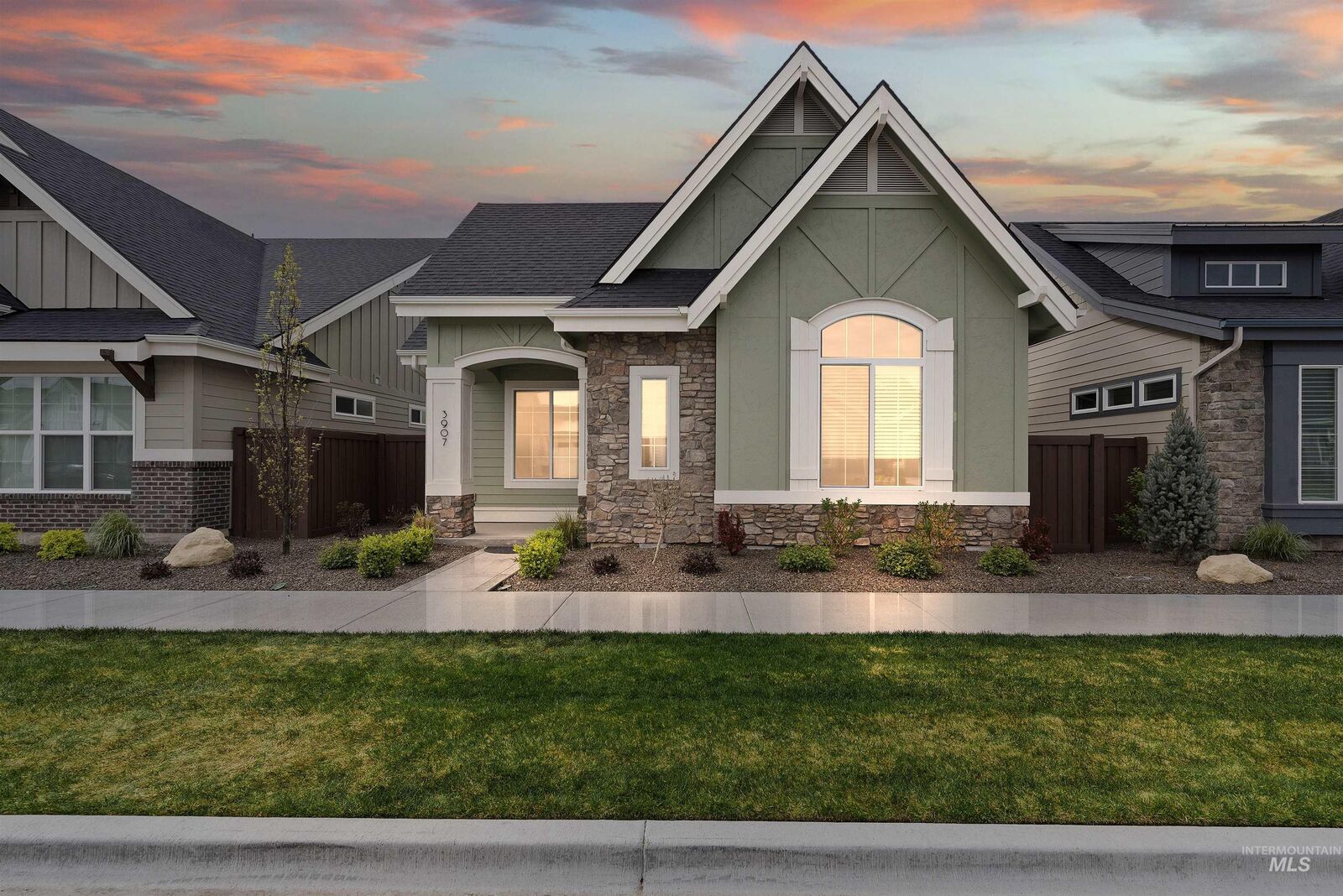 Property Photo: 3907 W Silver River Ln. ID 83646