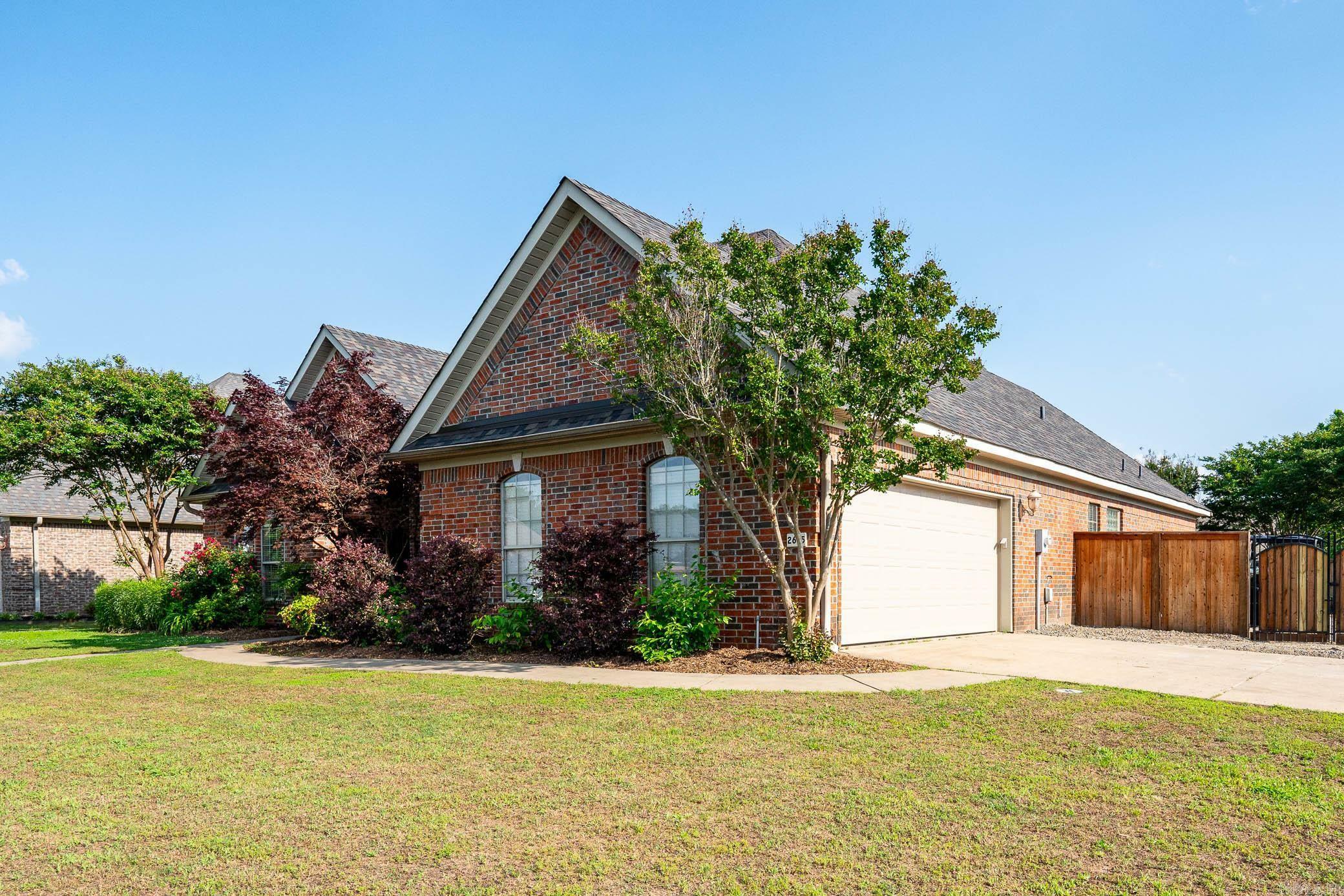 Property Photo:  2675 Forest View Drive  AR 72034 