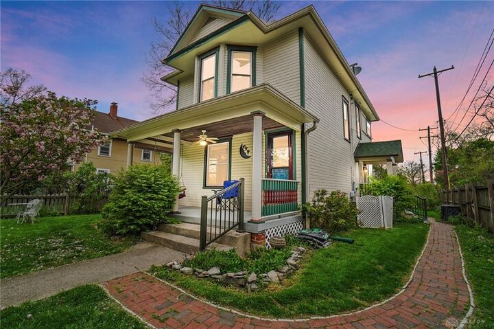 113 E Davis Street  Yellow Springs Vlg OH 45387 photo
