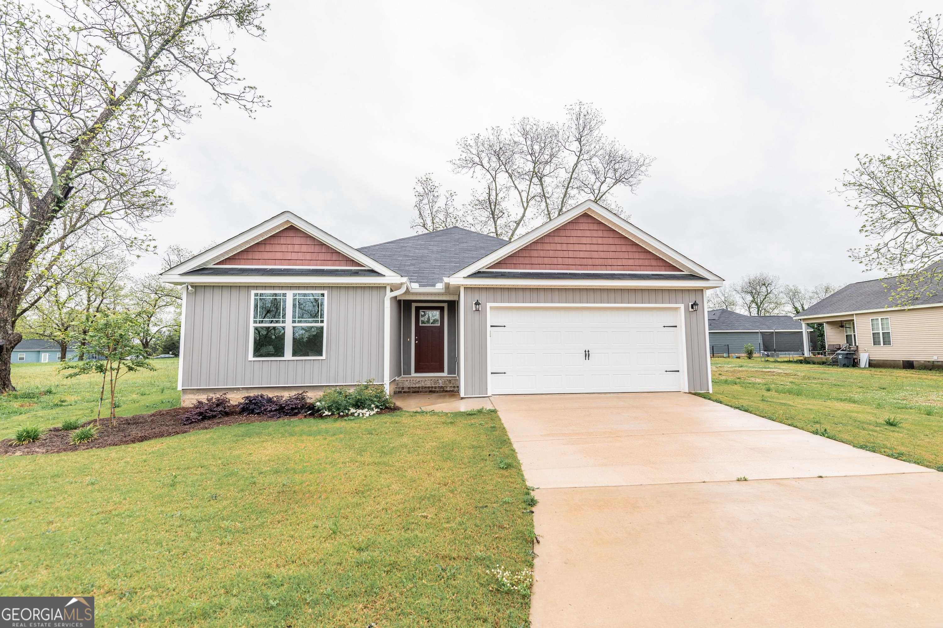 Property Photo: 131 Colonial Drive GA 31014