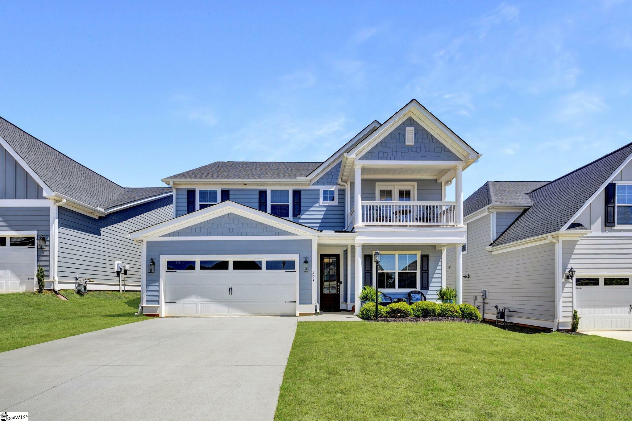 Property Photo: 303 Townsend Avenue SC 29651
